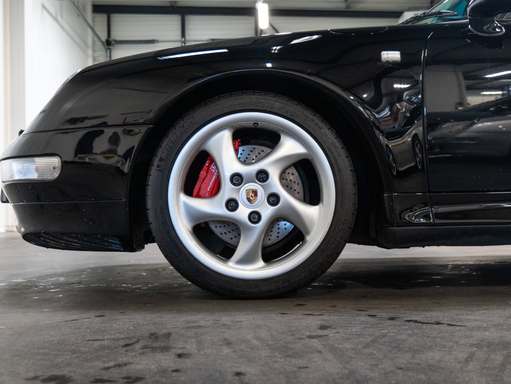 Porsche 993 Carrera 4S