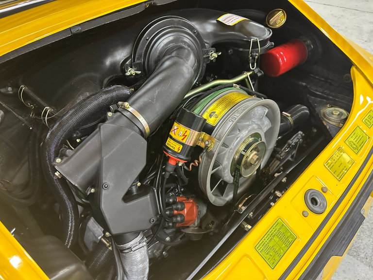 Porsche 911 E