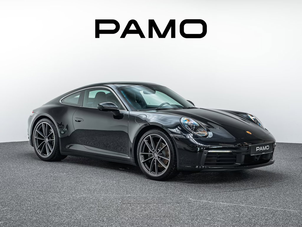 Porsche 992 Carrera