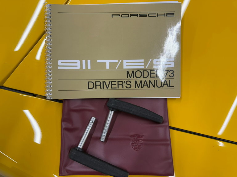 Porsche 911 E