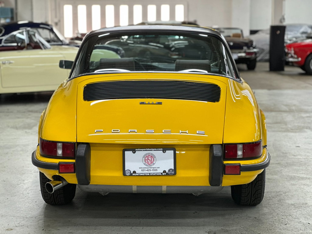 Porsche 911 E