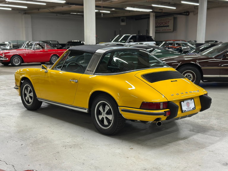 Porsche 911 E