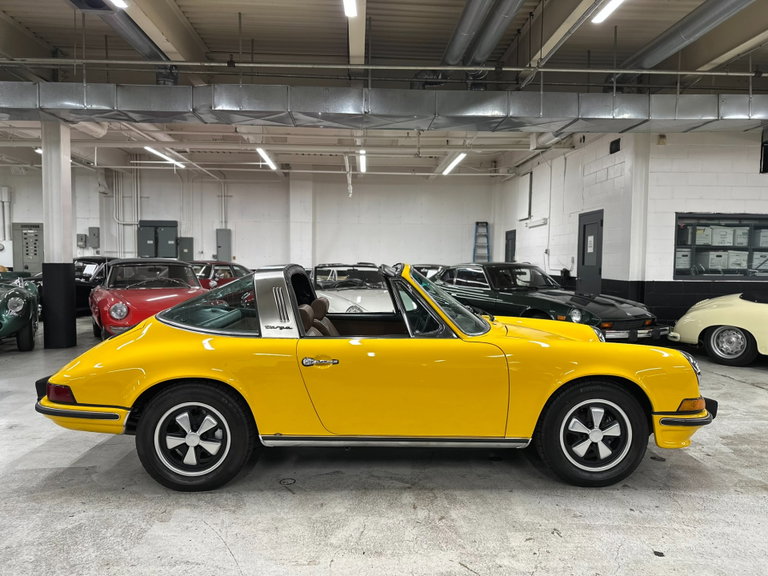 Porsche 911 E