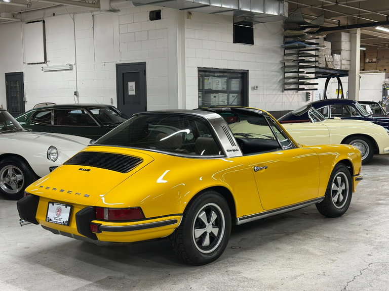 Porsche 911 E