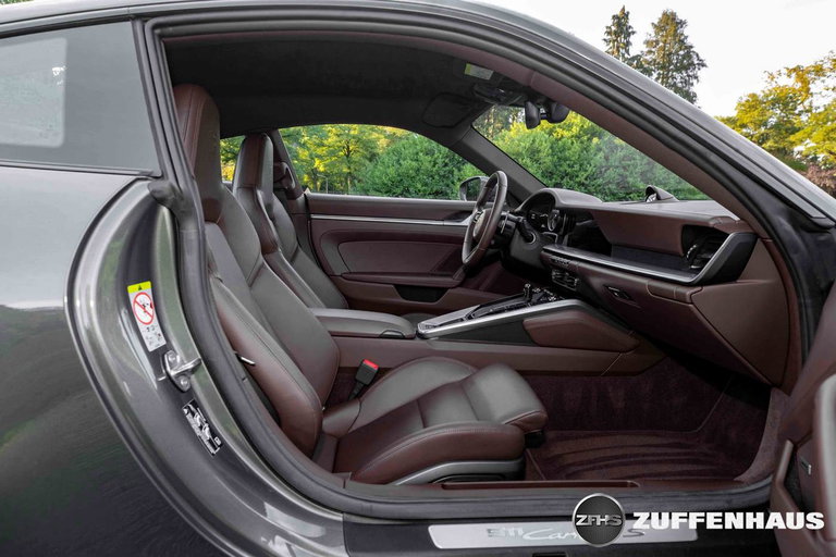 Porsche 992 Carrera S