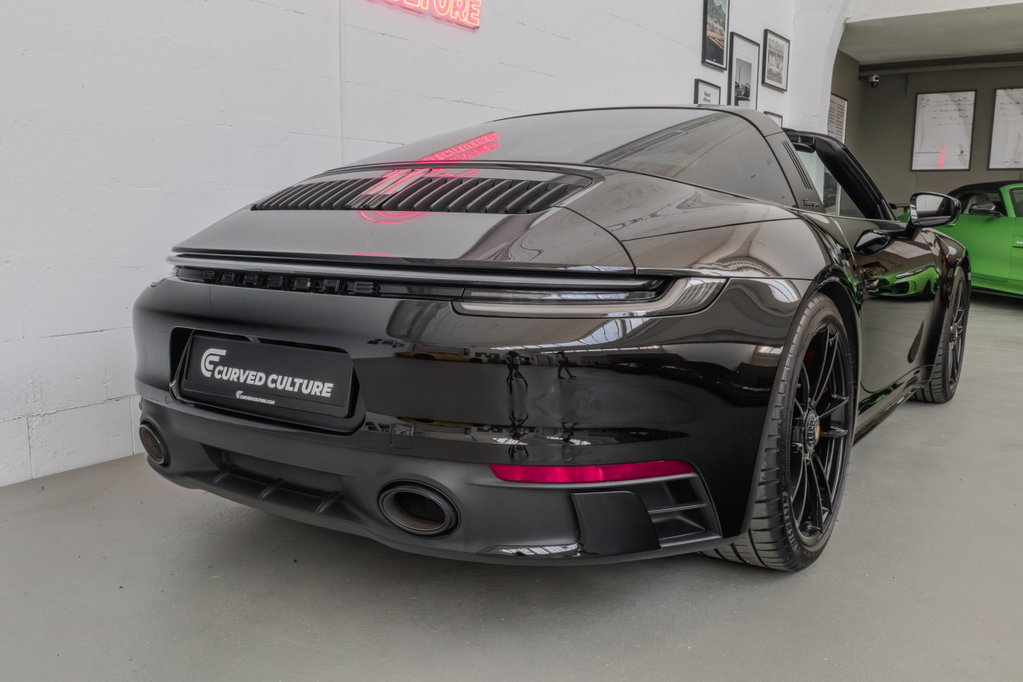 Porsche 992 Targa 4 GTS