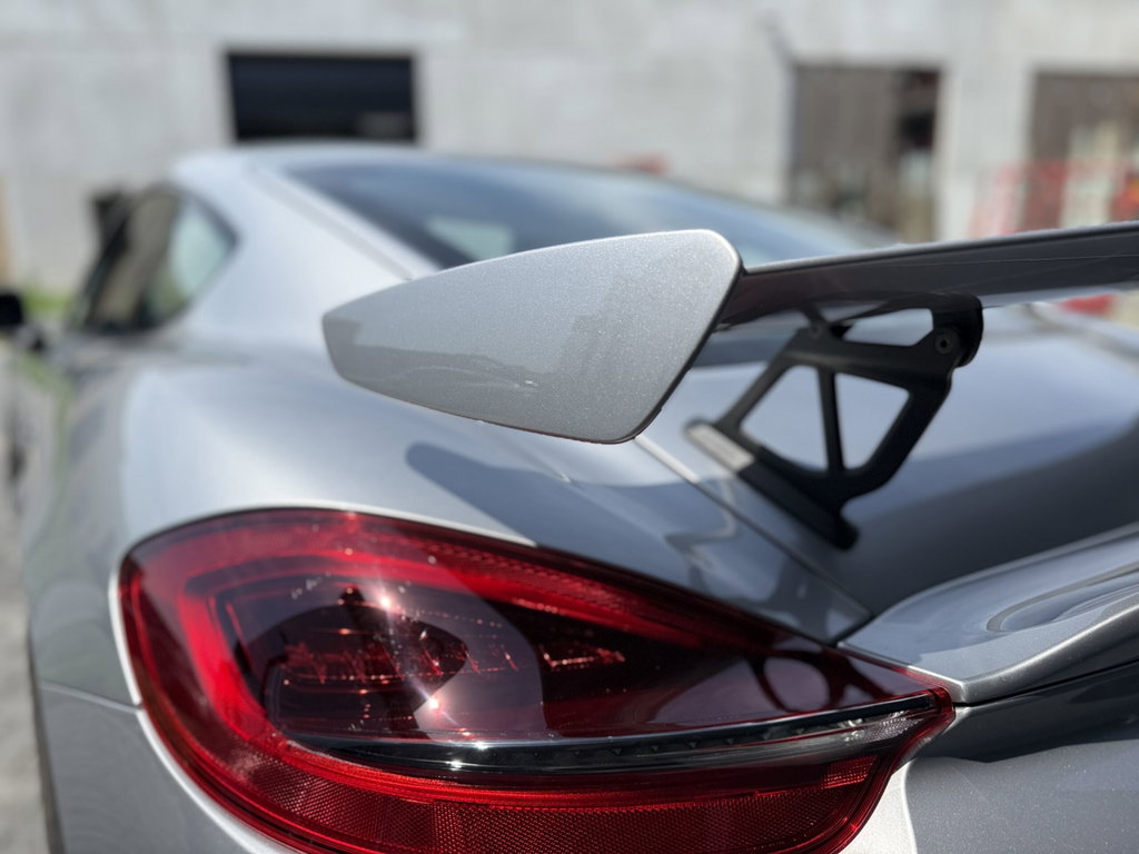 Porsche 981 Cayman GT4