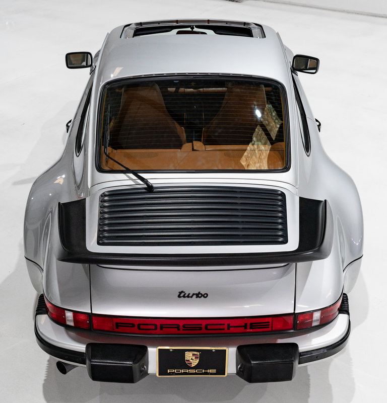Porsche 911 Turbo 3.3 (US)