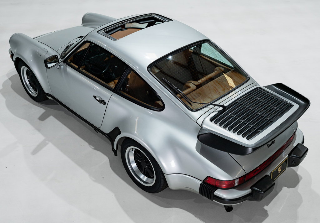 Porsche 911 Turbo 3.3 (US)