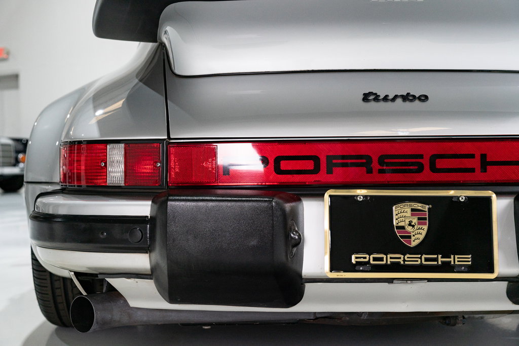 Porsche 911 Turbo 3.3 (US)