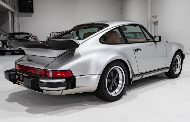 Porsche 911 Turbo 3.3 (US)