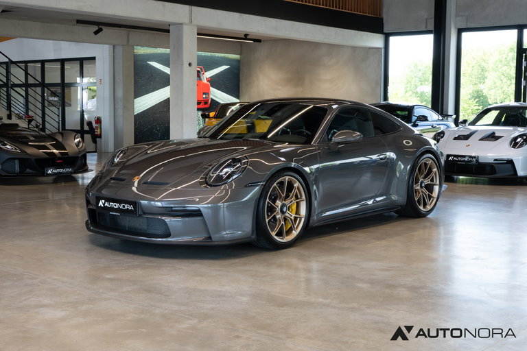 Porsche 992 GT3 Touring