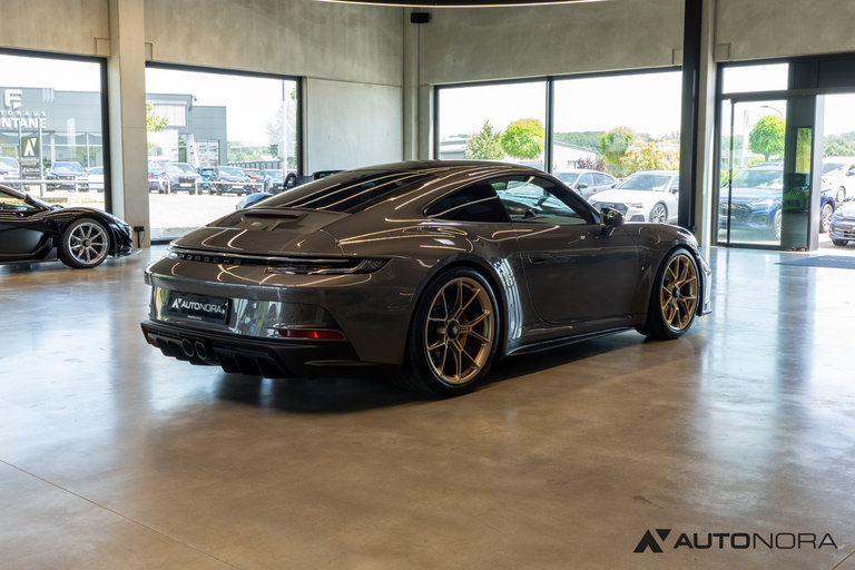 Porsche 992 GT3 Touring