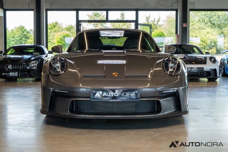 Porsche 992 GT3 Touring
