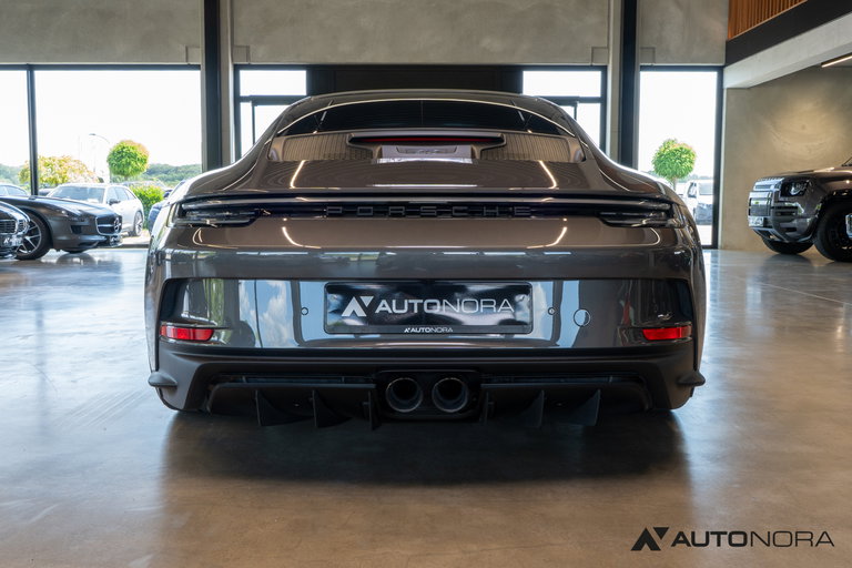 Porsche 992 GT3 Touring