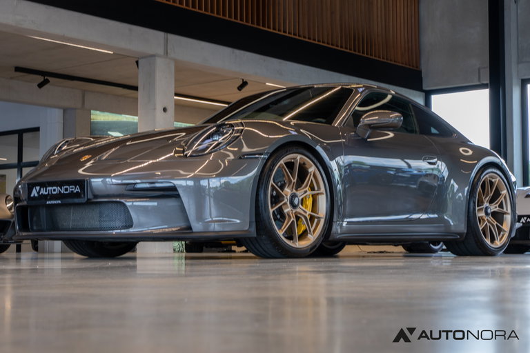 Porsche 992 GT3 Touring