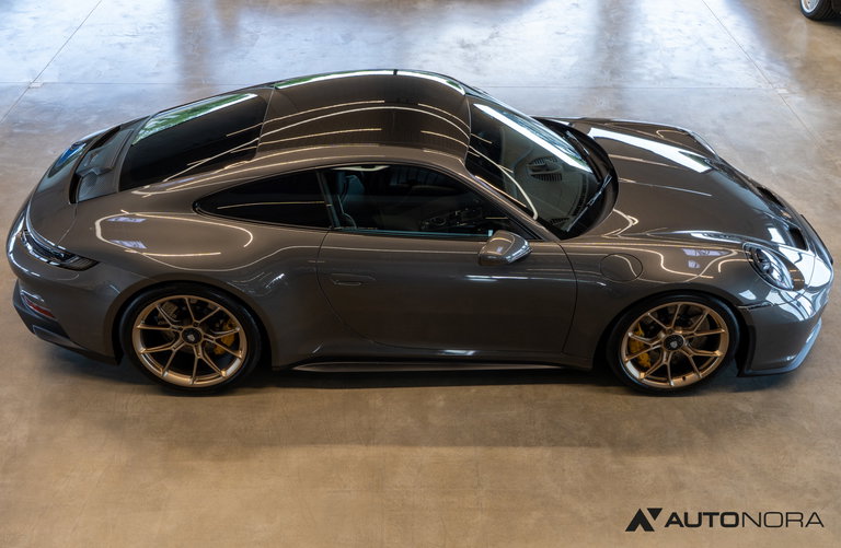 Porsche 992 GT3 Touring