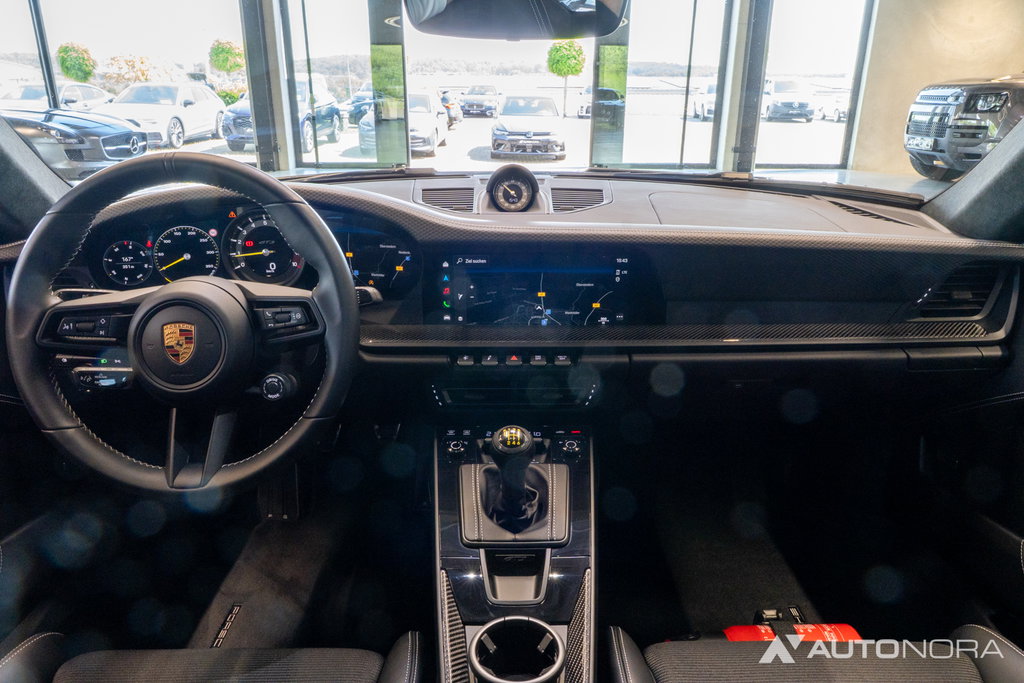 Porsche 992 GT3 Touring