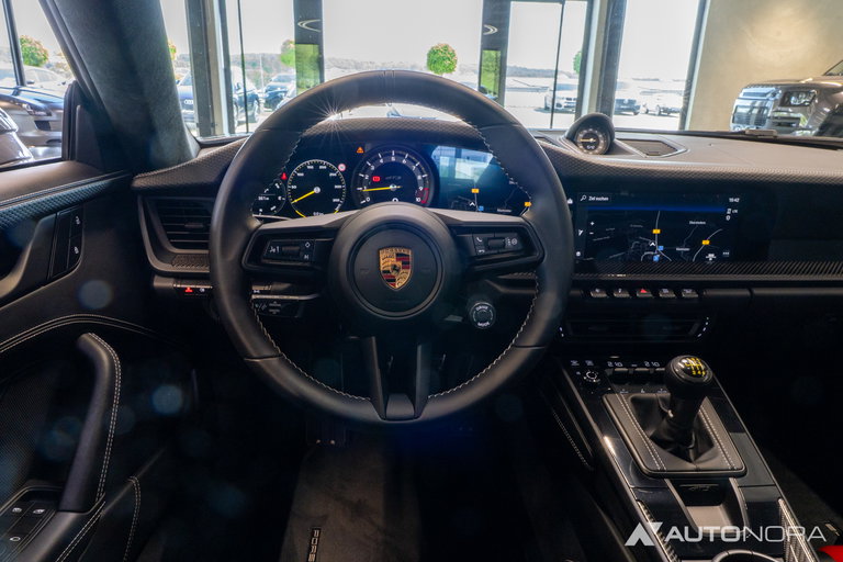 Porsche 992 GT3 Touring