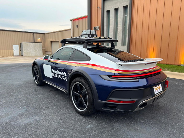 Porsche 911 Dakar