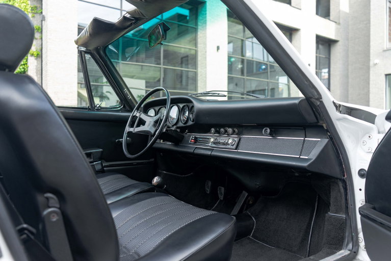 Porsche 911 T (US)