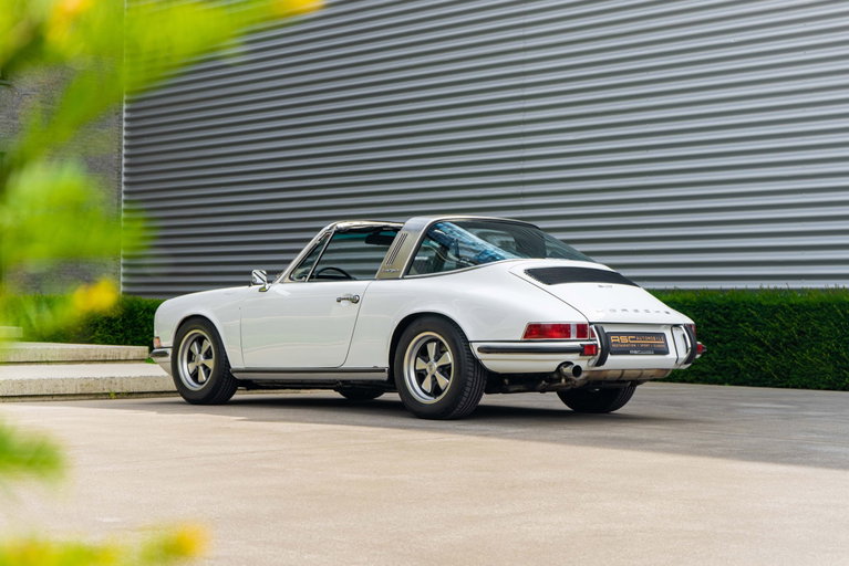 Porsche 911 T (US)
