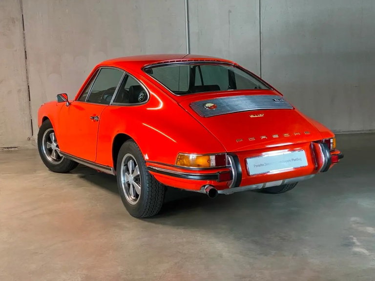 Porsche 911 T