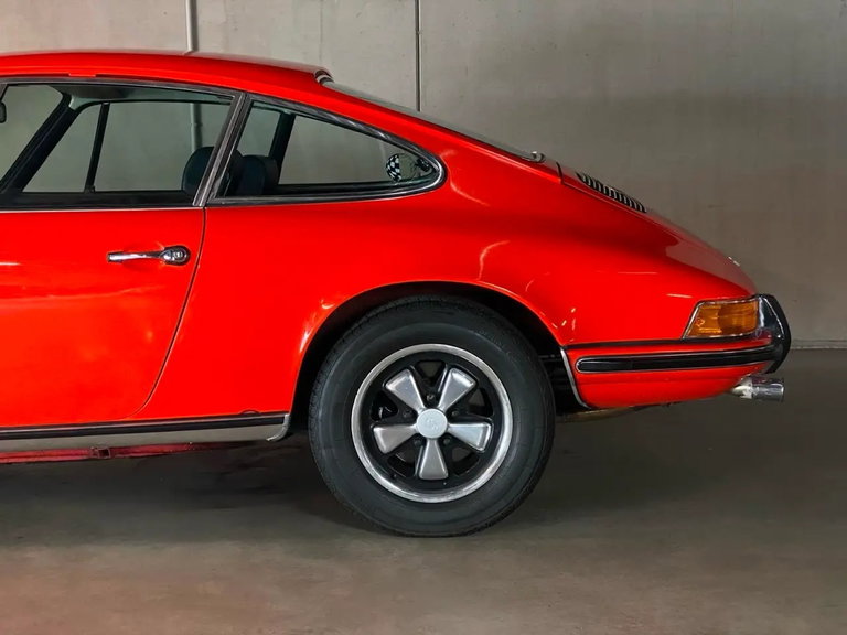 Porsche 911 T