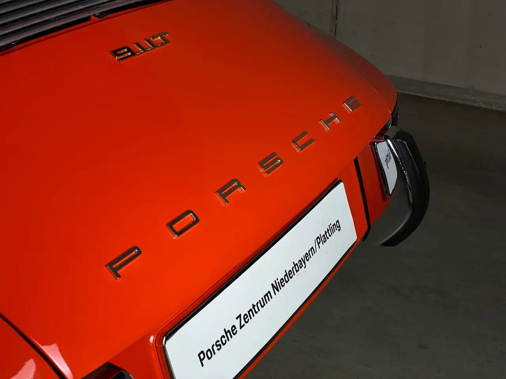 Porsche 911 T