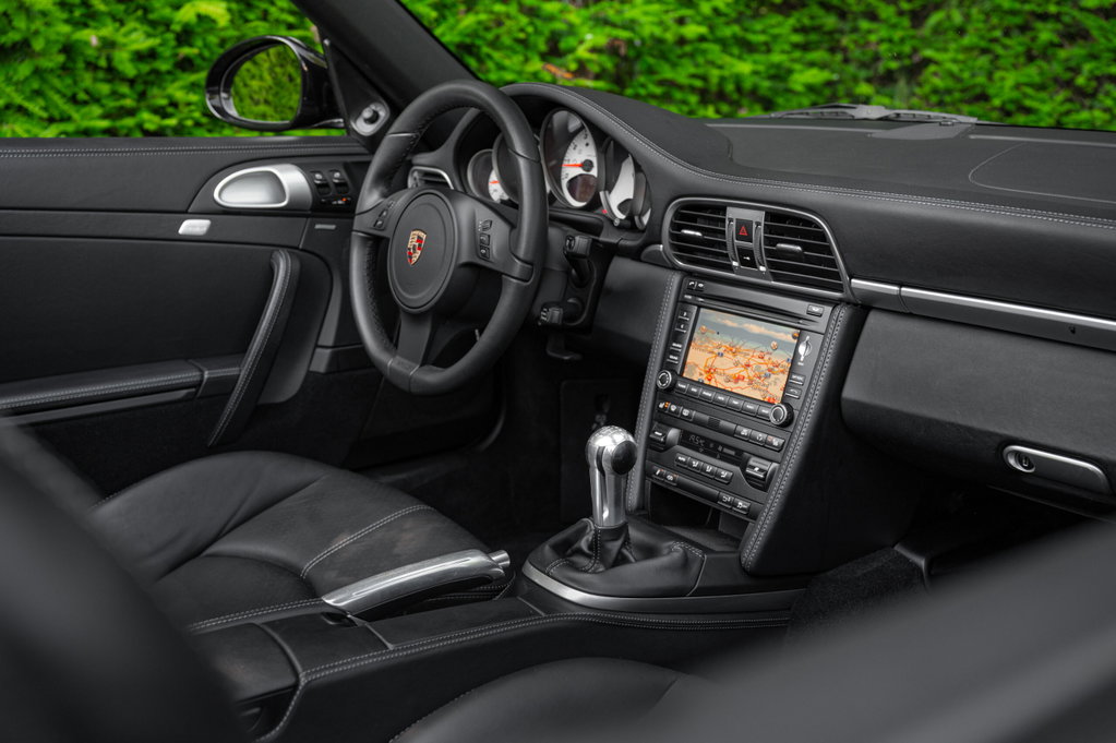 Porsche 997.2 Carrera GTS