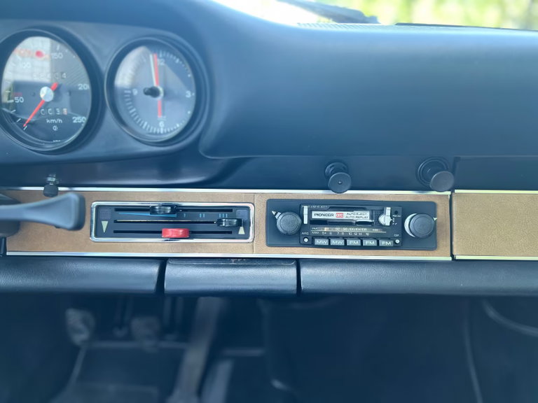 Porsche 911 T