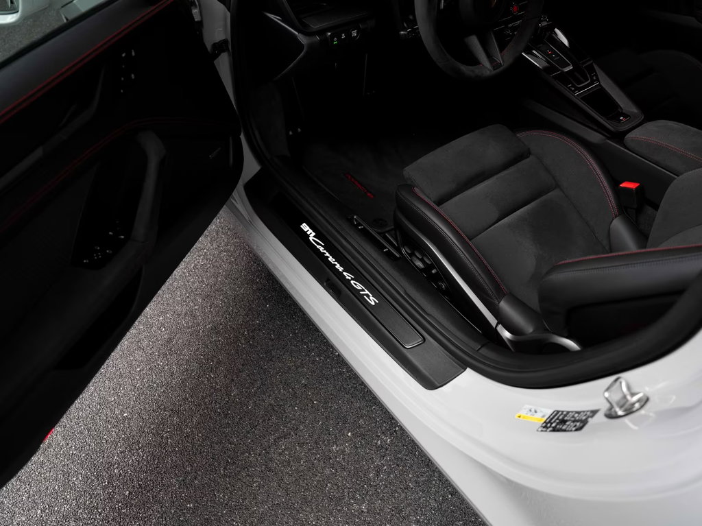 Porsche 992.2 Carrera 4S