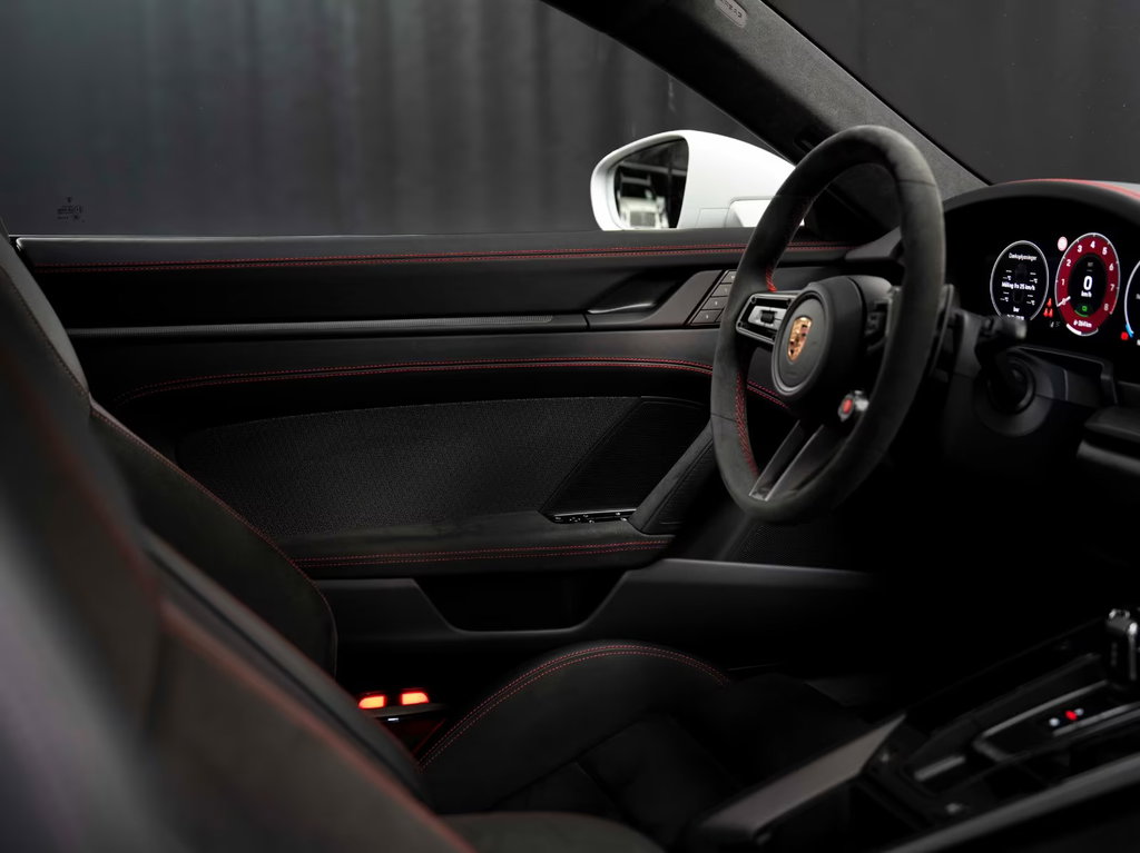 Porsche 992.2 Carrera 4S