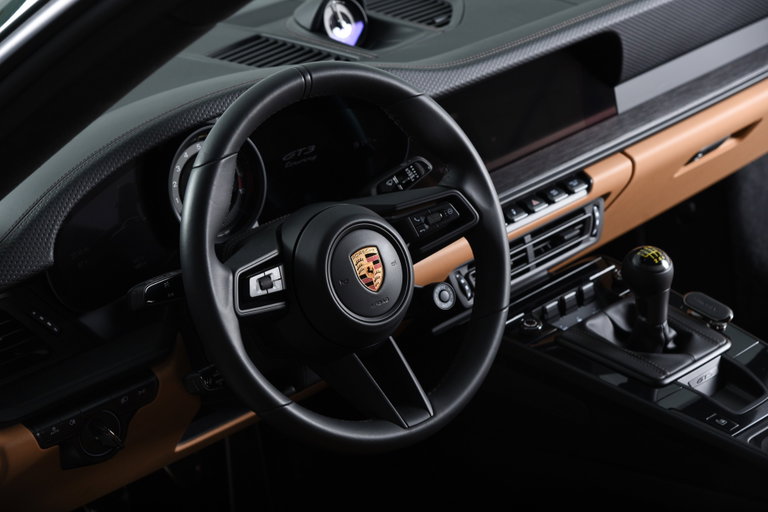 Porsche 992 GT3 Touring