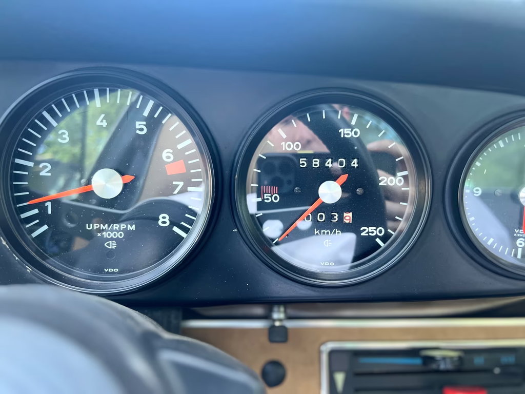 Porsche 911 T