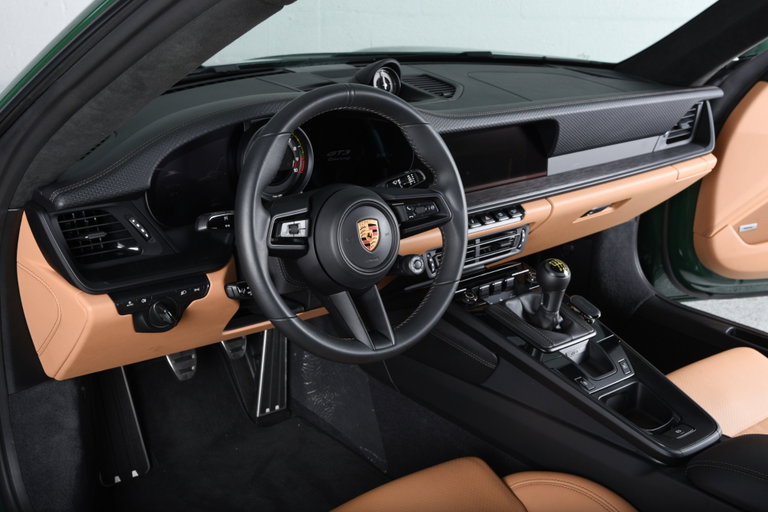 Porsche 992 GT3 Touring