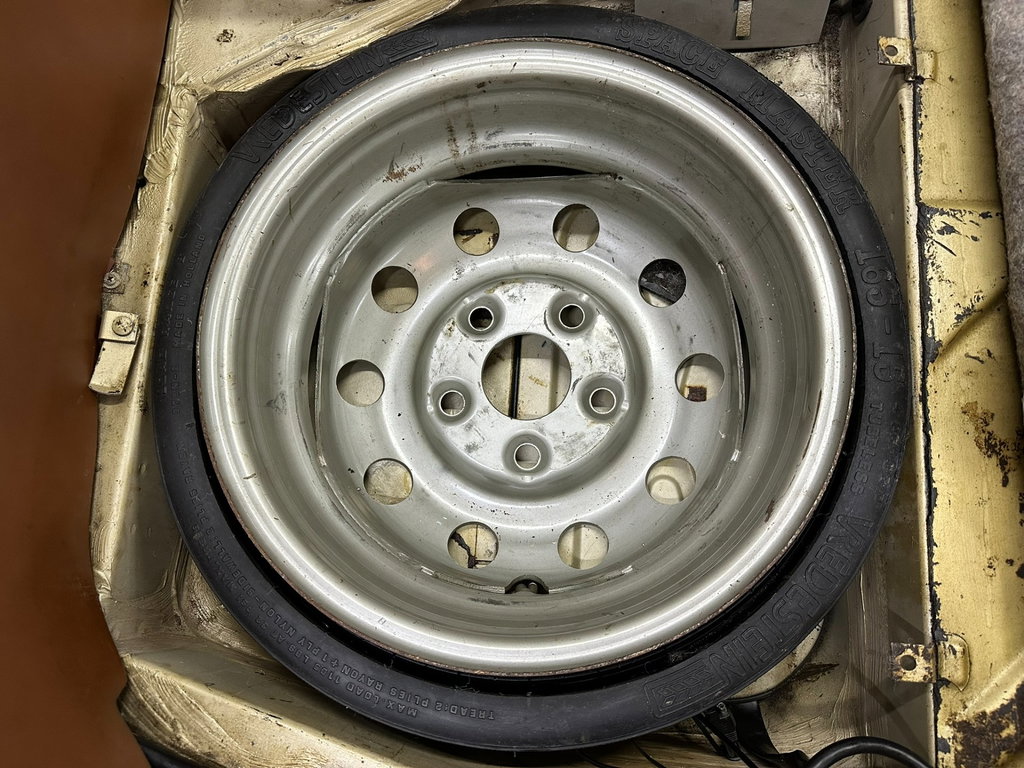 Porsche 928