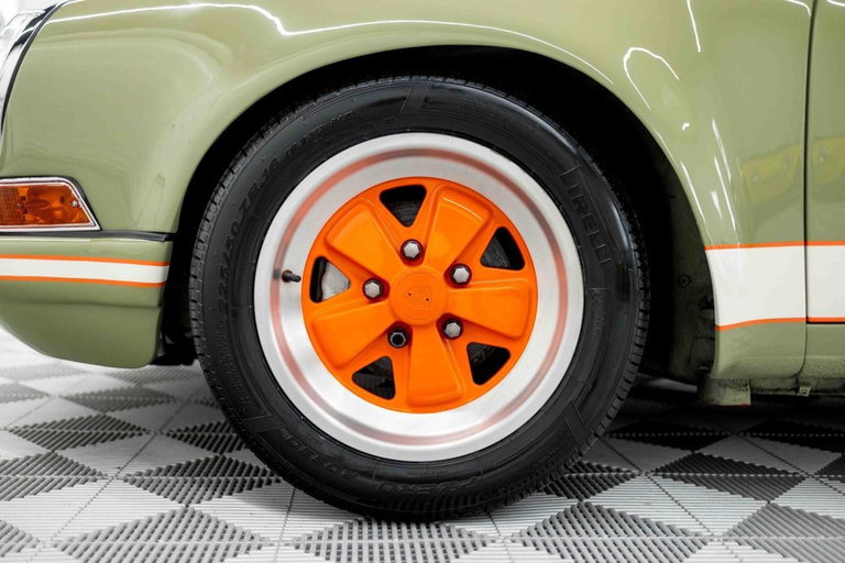 Porsche 911 Backdate