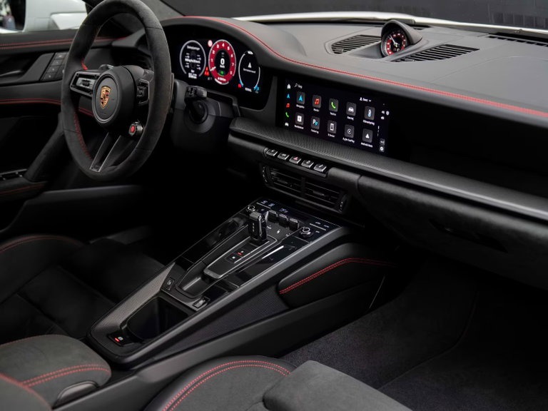 Porsche 992.2 Carrera 4 GTS