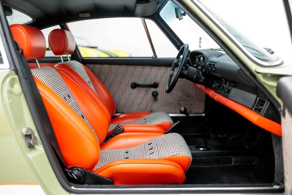 Porsche 911 Backdate