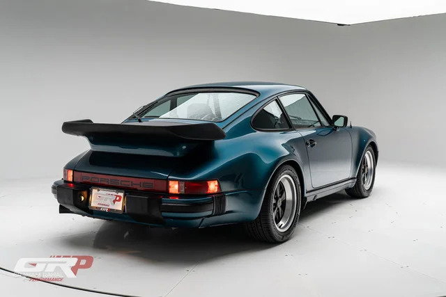 Porsche 911 Turbo 3.3 (US)