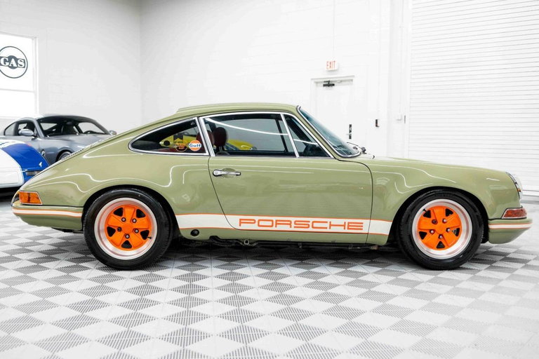 Porsche 911 Backdate