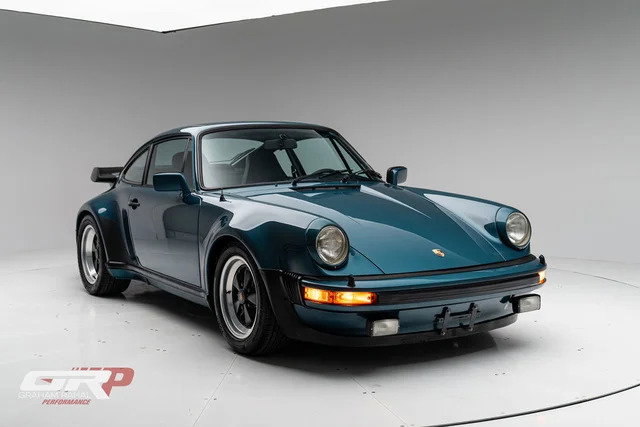 Porsche 911 Turbo 3.3