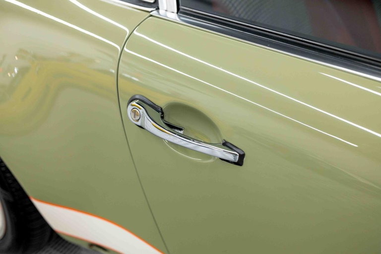 Porsche 911 Backdate