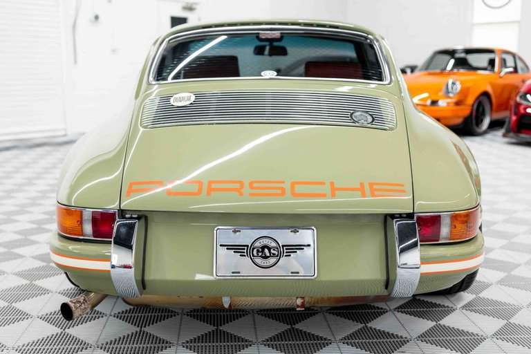 Porsche 911 Backdate