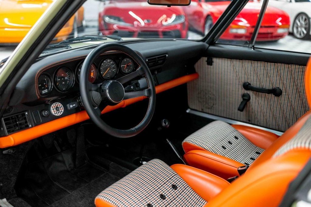 Porsche 911 Backdate