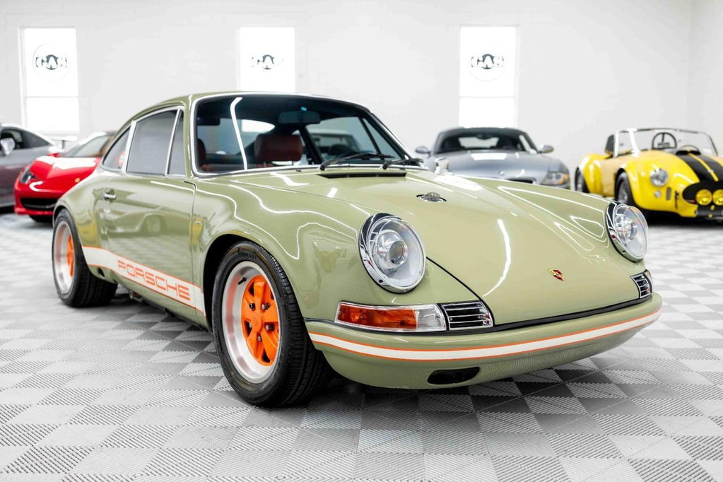 Porsche 911 Backdate