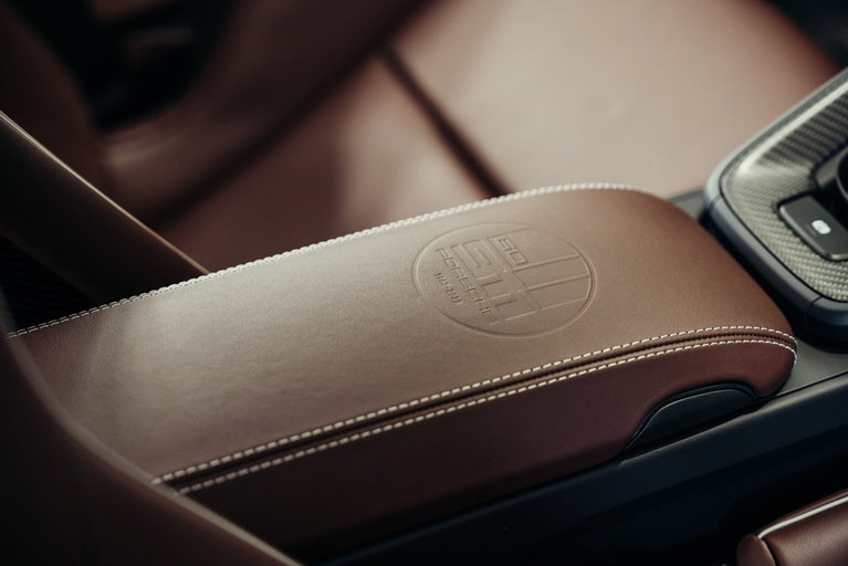 Porsche 911 S/T