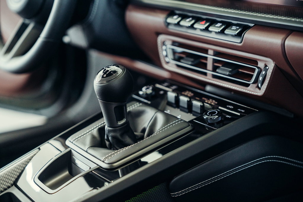 Porsche 911 S/T