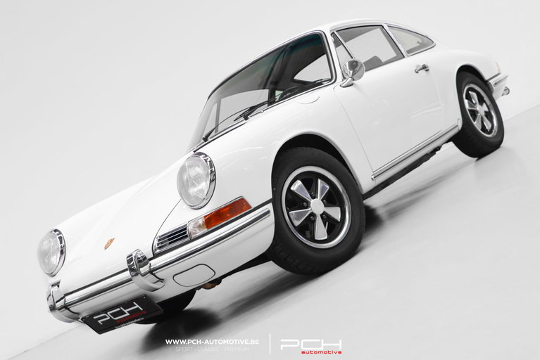 Porsche 911 T